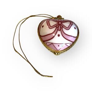 Valerie Parr True Friends Heart Trinket Hinged Box Ornament